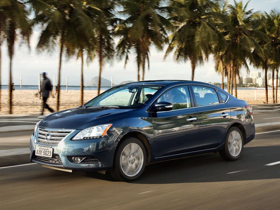  Nissan Sentra 2013 года  (BR) (фото 12 из 23)